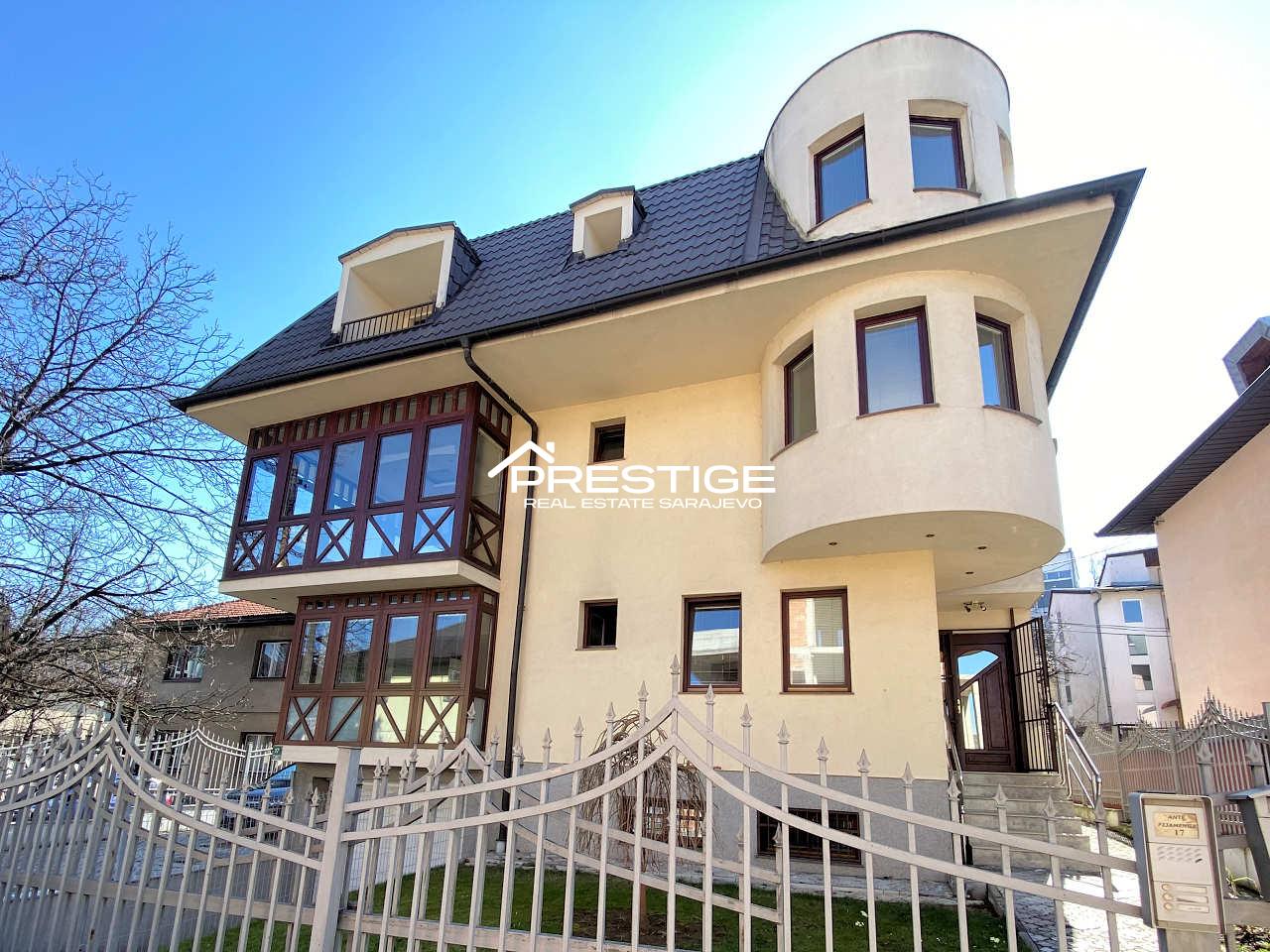House Grbavica 8806